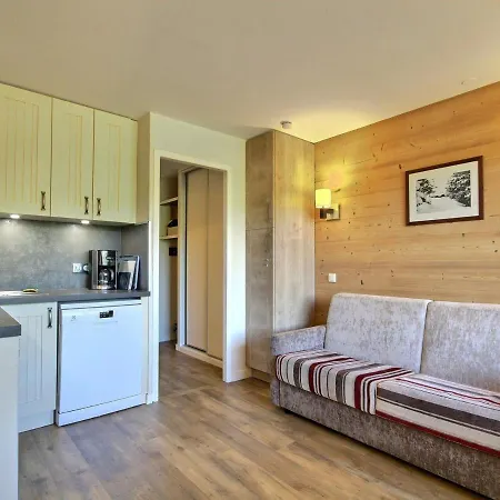 2 Pieces Sur Pistes, Balcon Sud, Animaux Admis, Wi-fi - Fr-1-455-1 La Plagne